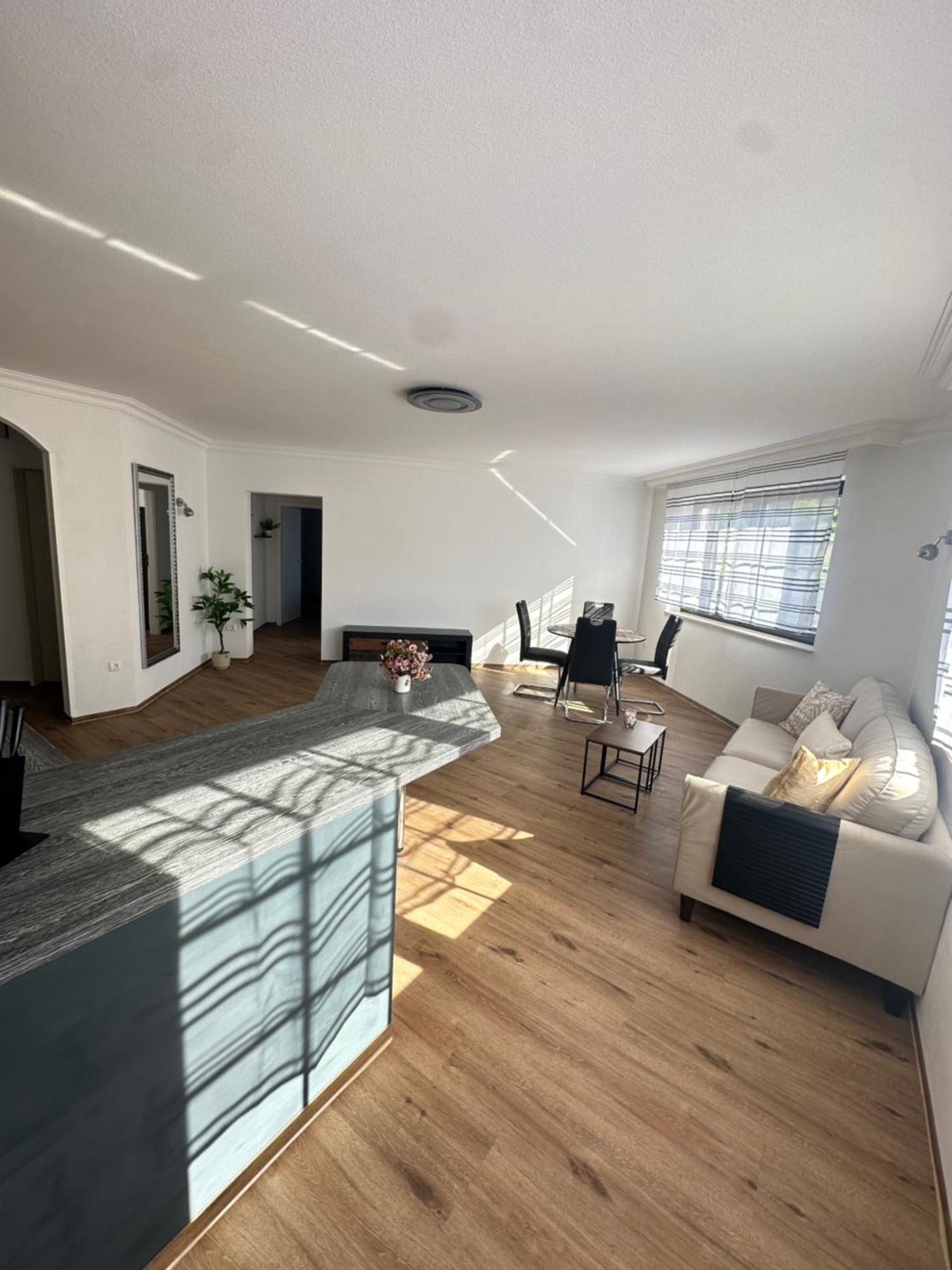 Апартаменты In & Out Boardinghaus Штольберг Экстерьер фото